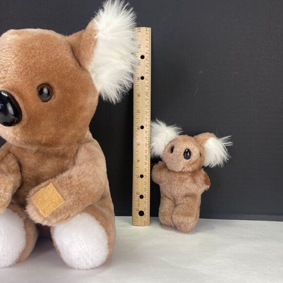 Vintage California Stuffed Toys Koala Bear Plush Holding Baby - Picture 10 of 11